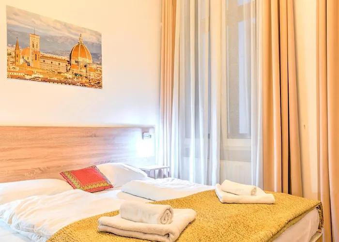 Budapest Central Apartments 4*