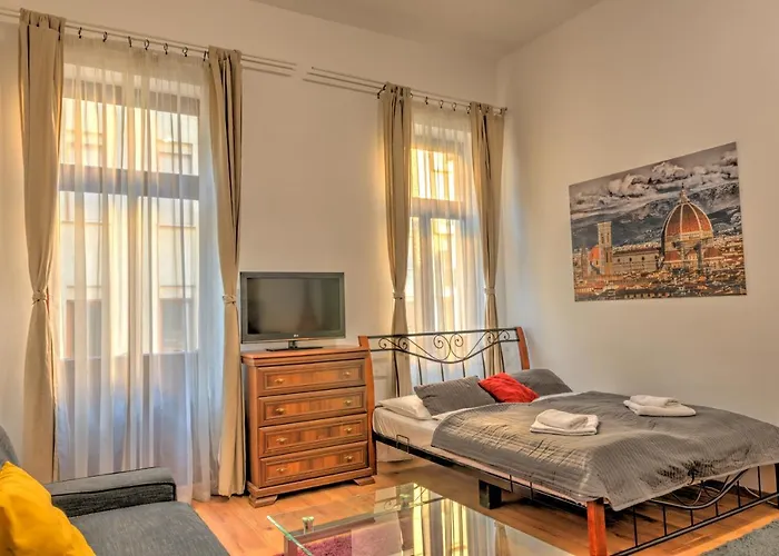 Budapest Central Apartments Lägenhetshotell 4*