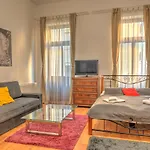 Budapest Central Apartments Aparthotel