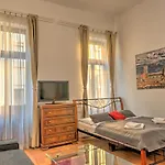 Budapest Central Apartments Aparthotel 3*
