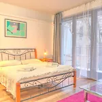 Budapest Central Apartments 3*