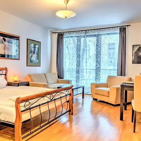 Budapest Central Apartments Aparthotel