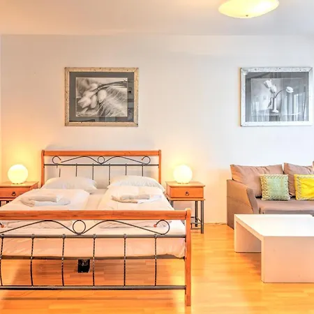 Budapest Central Apartments *