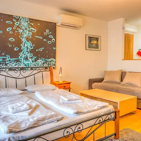 Budapest Central Apartments Apartahotel *