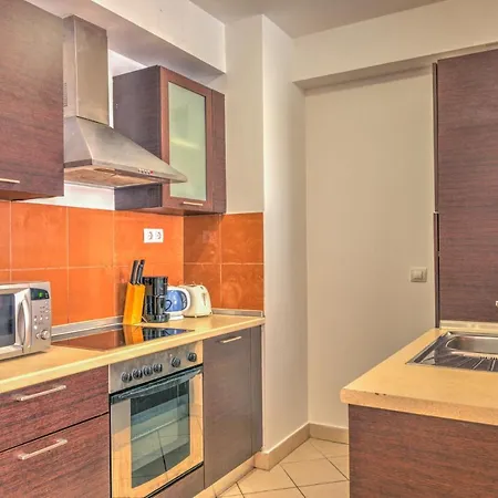 Budapest Central Apartments 3*