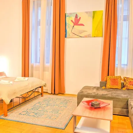 Budapest Central Apartments Apartahotel