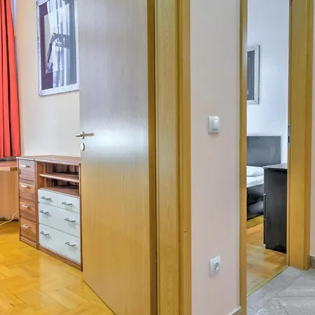 Budapest Central Apartments * 布达佩斯