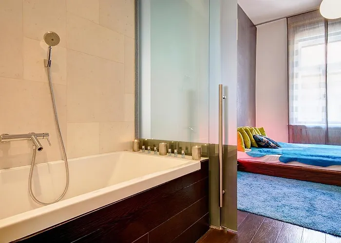 Ξενοδοχείο με διαμερίσματα Budapest Central Apartments 3*