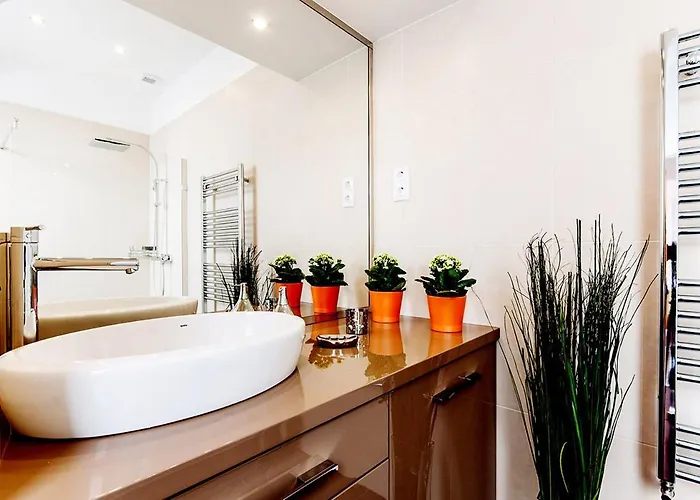 شقة فندقية Budapest Central Apartments 3*