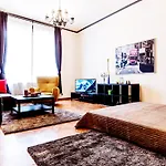 Budapest Central Apartments Lägenhetshotell Budapest