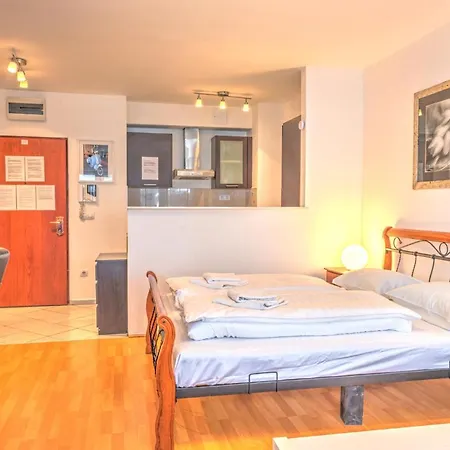 Budapest Central Apartments Aparthotel 4*