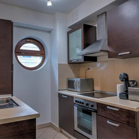 Budapest Central Apartments 4*