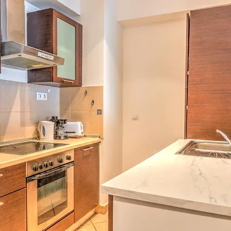 Budapest Central Apartments מלון דירות 3*
