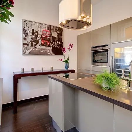 Budapest Central Apartments מלון דירות בודפשט