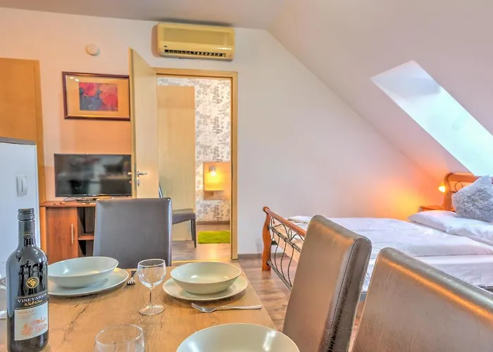 Apart Otel Budapest Central Apartments 4*