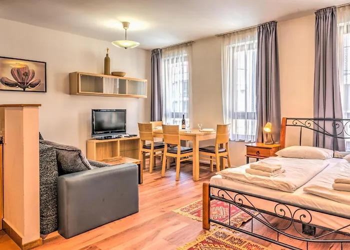 Budapest Central Apartments Apart Otel 4*